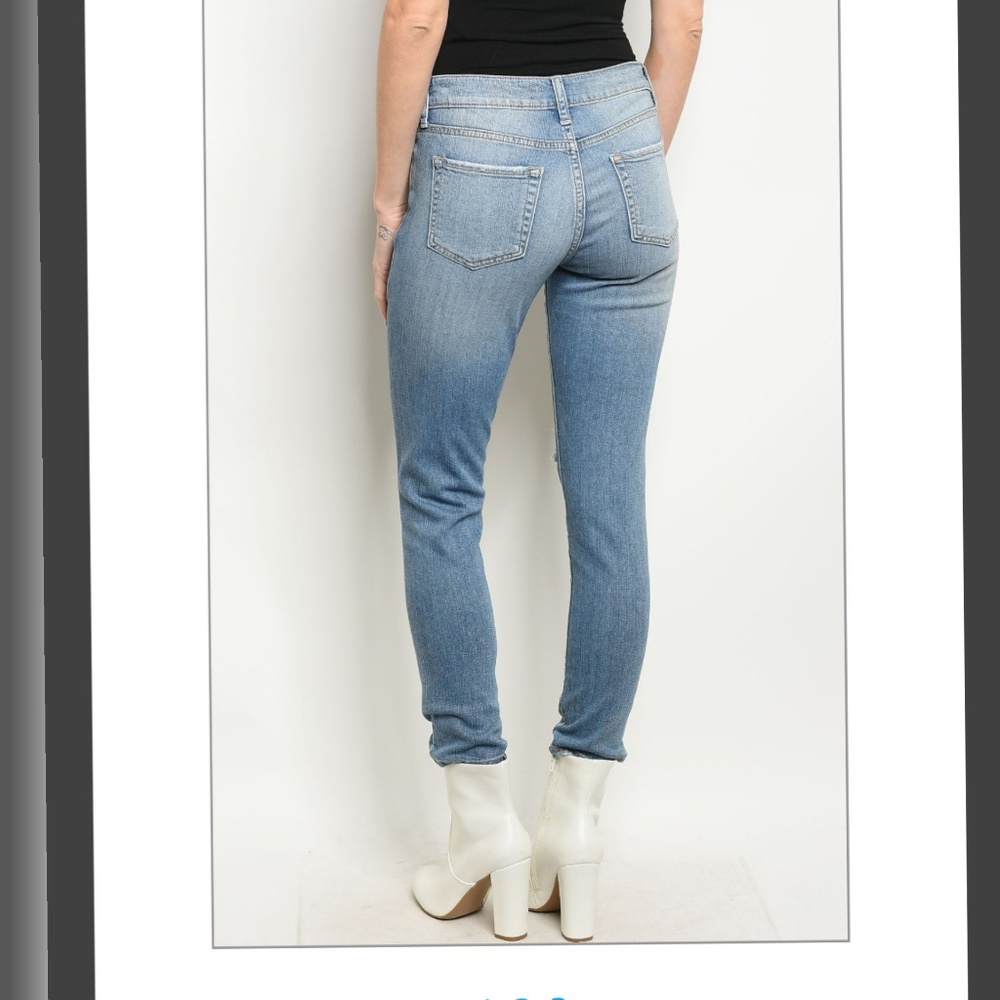 DENIM BLUE distressed jeans  - Picture 4 of 5